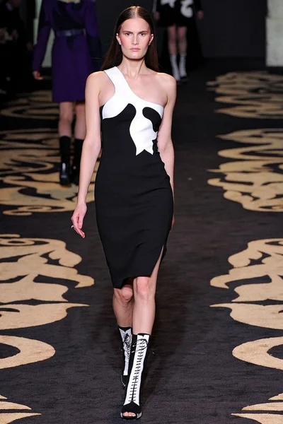 Look 21